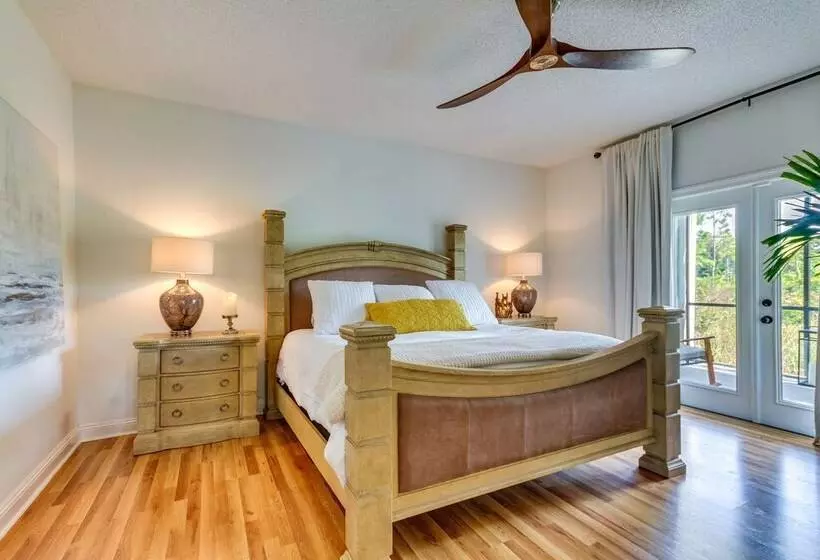 Luxe Gulf Breeze Home W/ Patios   4 Mi To Beaches!