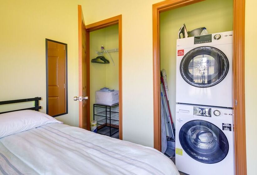 Quiet Millington Tiny House Near Naval Air Base!