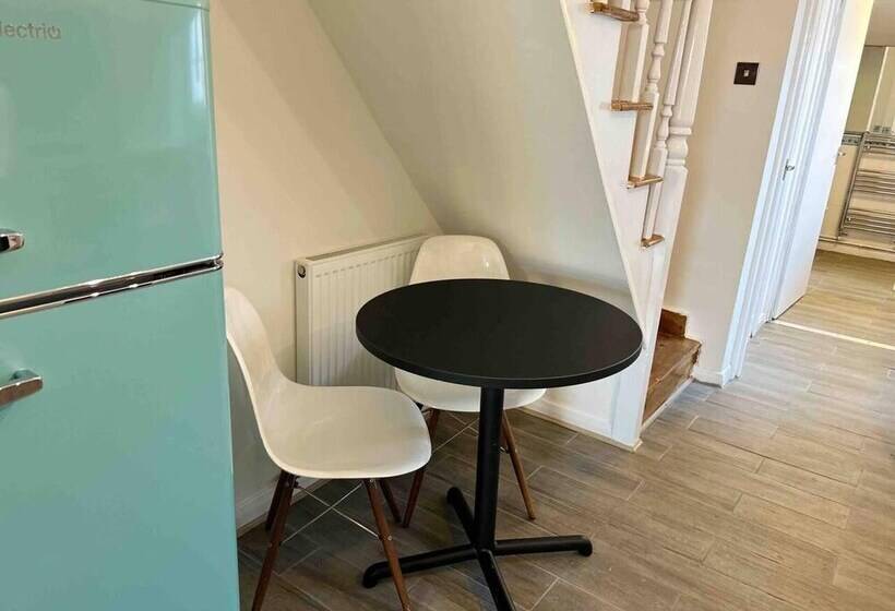 레지던스 Essex 2 Bed House Nr Stanstead With Arcade Machine