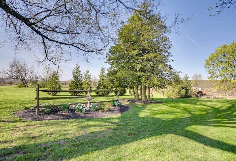 Rustic Wellsville Home   5 Mi To Roundtop Mountain