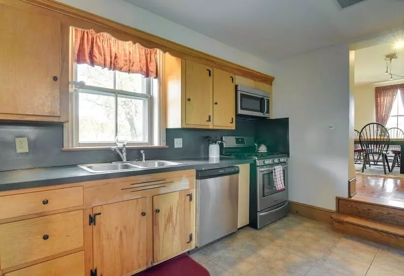 Rustic Wellsville Home   5 Mi To Roundtop Mountain