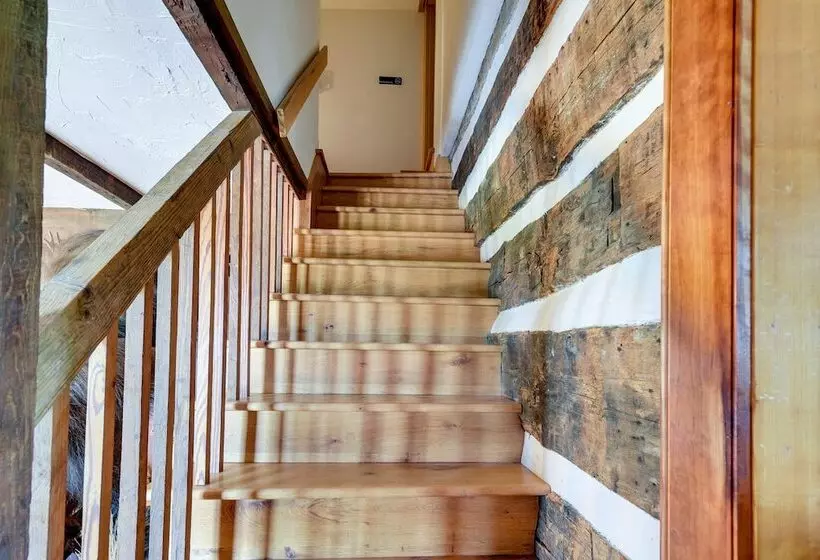 Rustic Wellsville Home   5 Mi To Roundtop Mountain