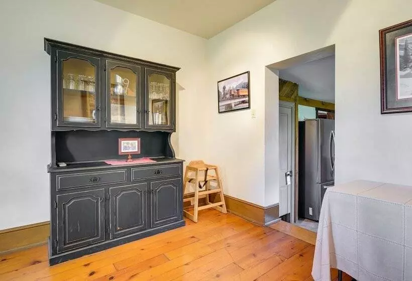 Rustic Wellsville Home   5 Mi To Roundtop Mountain