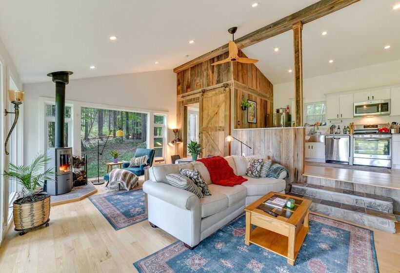 Secluded Upstate Ny Forest Cottage On 33 Acres!