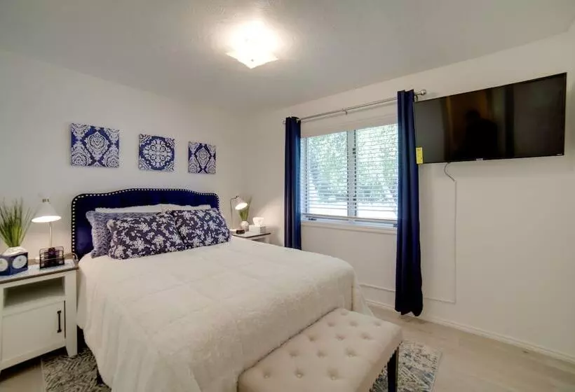 Simple + Charming Idaho Retreat W/ Patio!