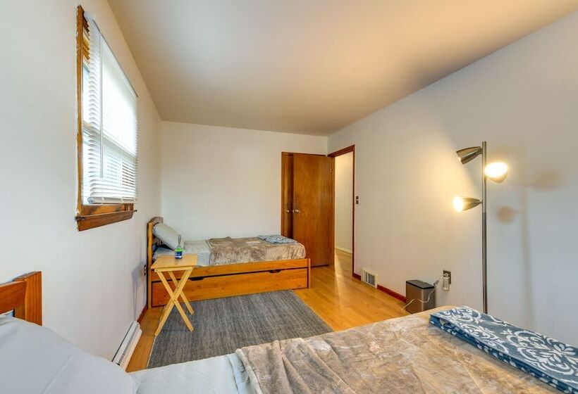 South Burlington Home W/ Seasonal Pool!