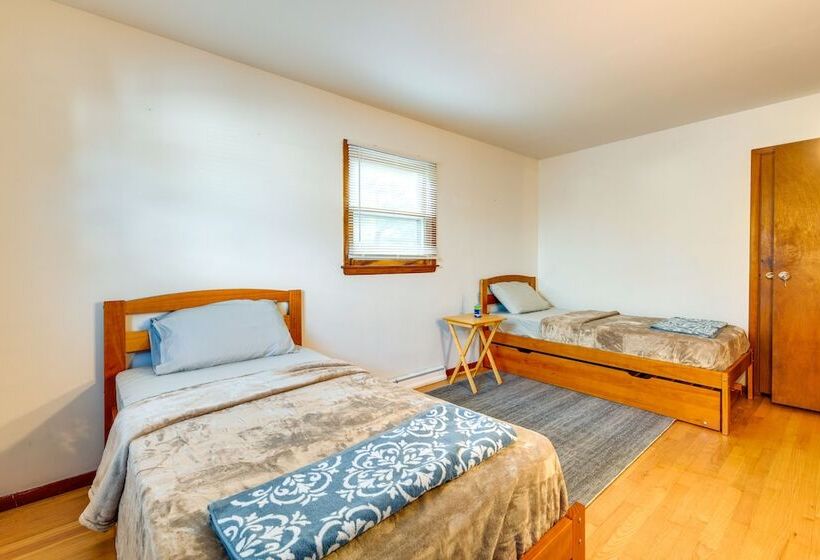 South Burlington Home W/ Seasonal Pool!