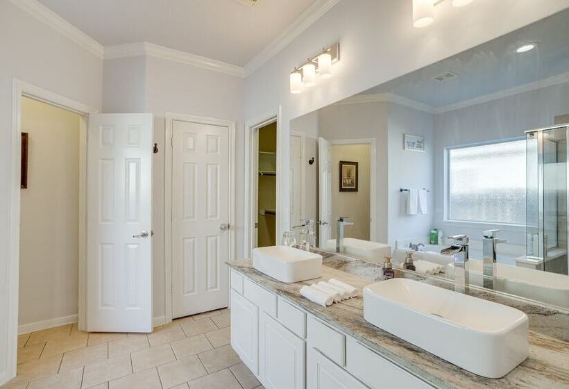 4 Mi To Six Flags: Spring Vacation Home