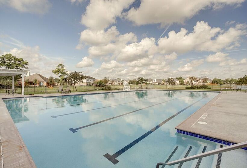 4 Mi To Six Flags: Spring Vacation Home