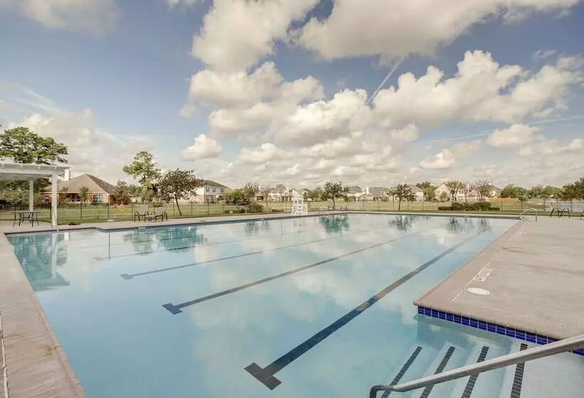 4 Mi To Six Flags: Spring Vacation Home