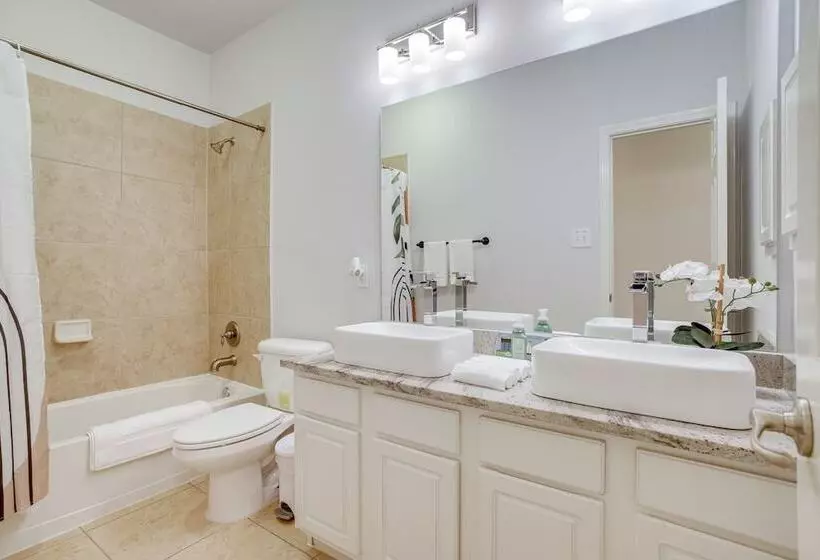 4 Mi To Six Flags: Spring Vacation Home