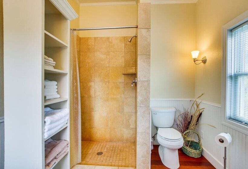 Tranquil Wyoming Cabin Near Uintas 105 Acres!