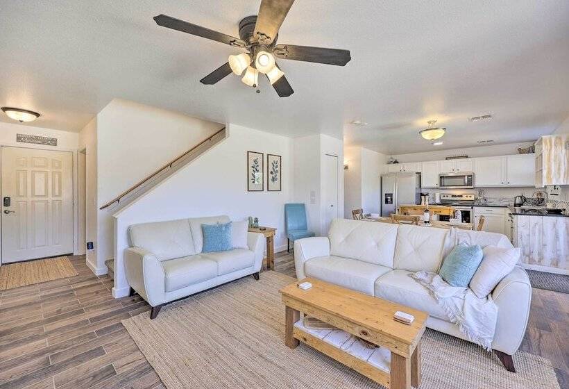 Updated Maricopa Retreat < 2 Miles To Golf!