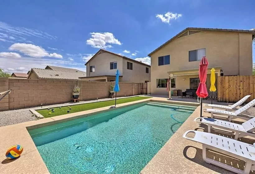Updated Maricopa Retreat < 2 Miles To Golf!