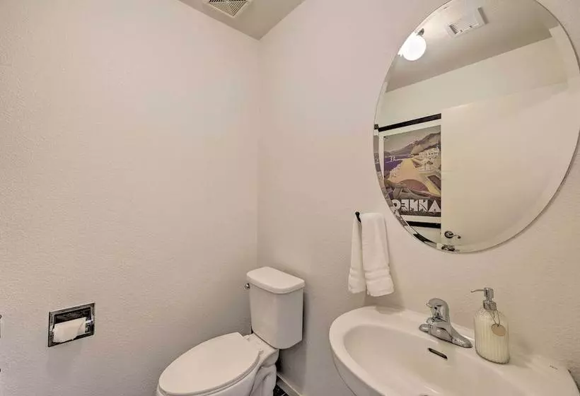 Updated Maricopa Retreat < 2 Miles To Golf!