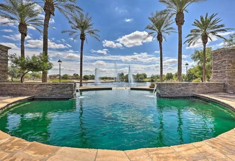 Updated Maricopa Retreat < 2 Miles To Golf!