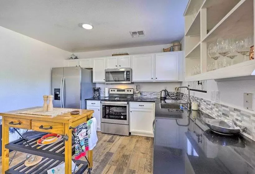 Updated Maricopa Retreat < 2 Miles To Golf!