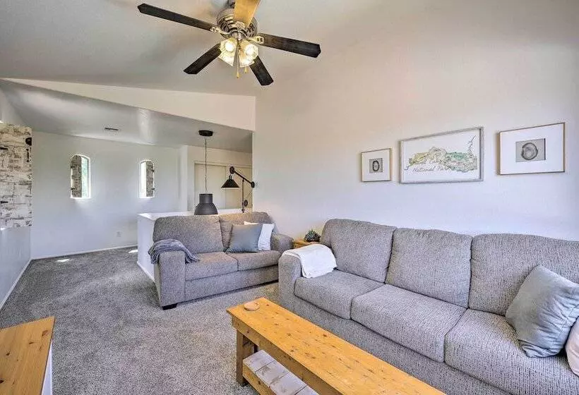 Updated Maricopa Retreat < 2 Miles To Golf!