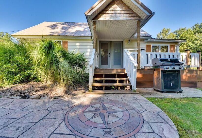 Waterfront Chautauqua Lake Retreat: Dock, Kayaks!