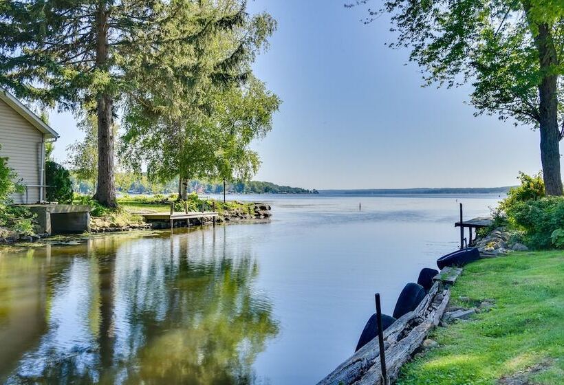 Waterfront Chautauqua Lake Retreat: Dock, Kayaks!