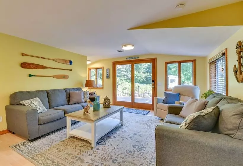 Waterfront Chautauqua Lake Retreat: Dock, Kayaks!