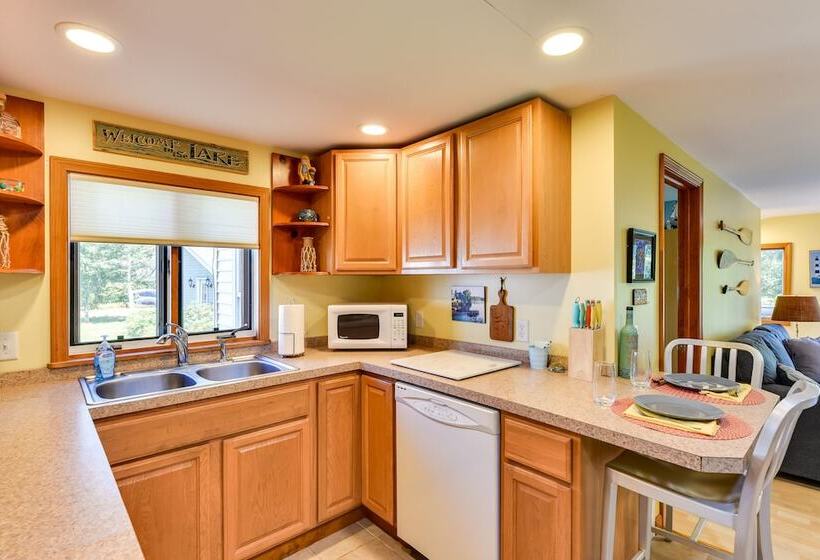 Waterfront Chautauqua Lake Retreat: Dock, Kayaks!