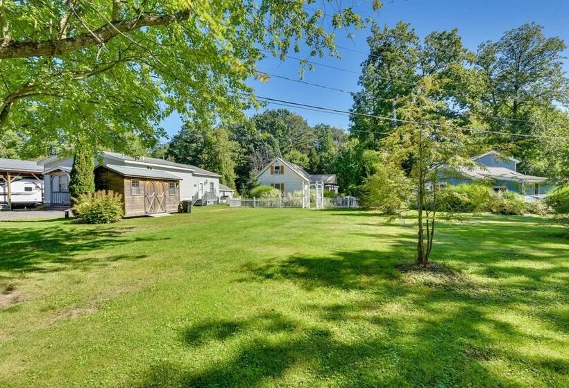 Waterfront Chautauqua Lake Retreat: Dock, Kayaks!