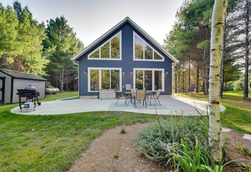 Waterfront Webster Cabin W/ Dock On Warner Lake!