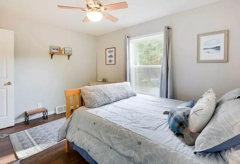 Waterfront Webster Cabin W/ Dock On Warner Lake!