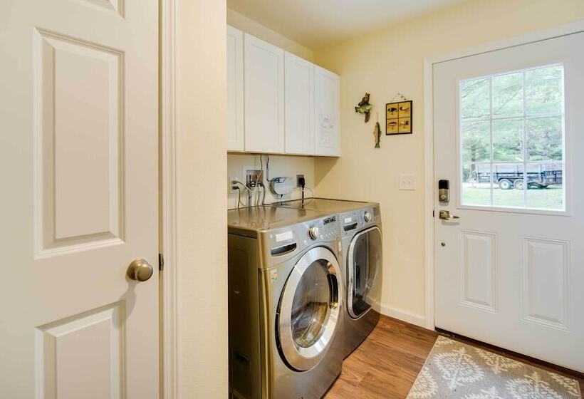 Waterfront Webster Cabin W/ Dock On Warner Lake!