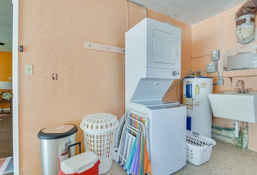 Welcoming Sunrise Retreat W/ Private Backyard