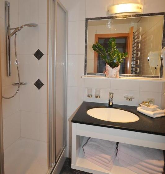 Отель Activ Wellness   Appartement Schermerhof