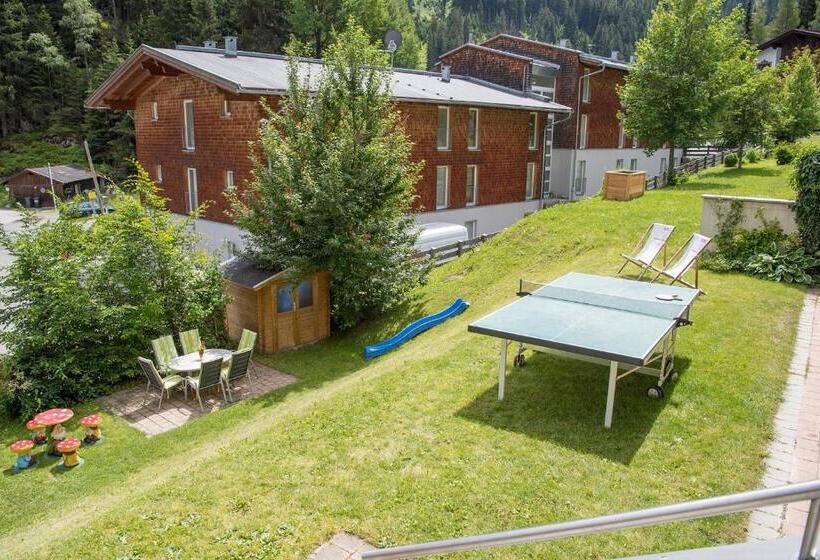 هتل Apart La Vita