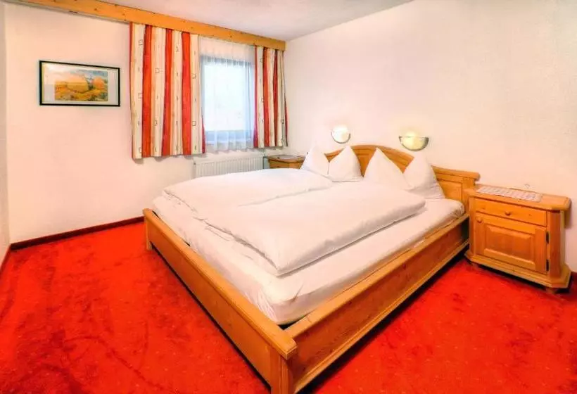 ホテル Appartement Veronika
