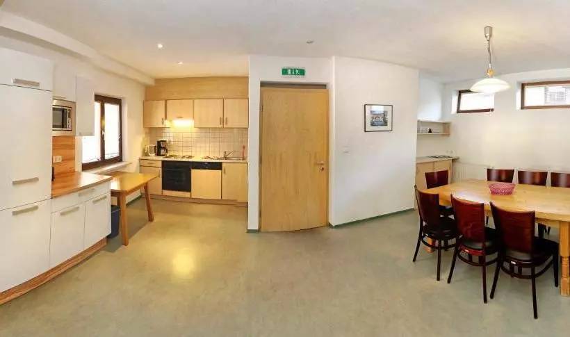 ホテル Appartement Veronika