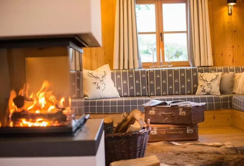 ホテル Bachgut   Das Resort Am Berg