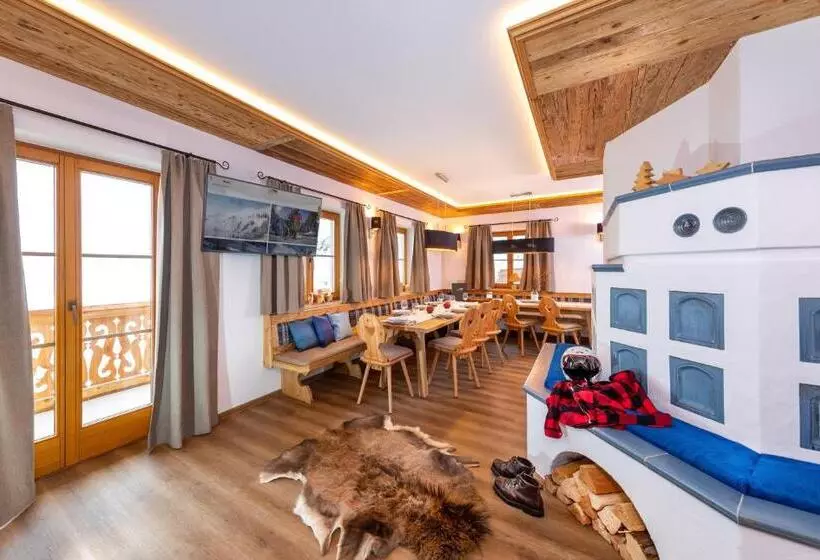 ホテル Bachgut   Das Resort Am Berg