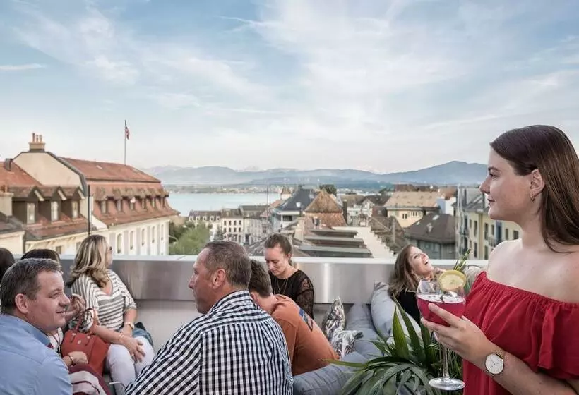 Hotelli Base Nyon
