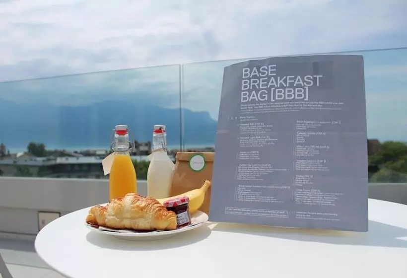 Hotelli Base Nyon
