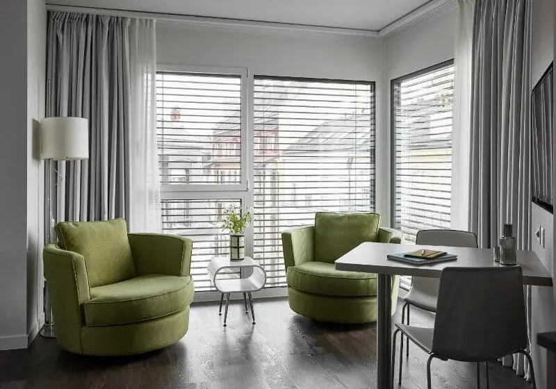 Hotelli Base Nyon