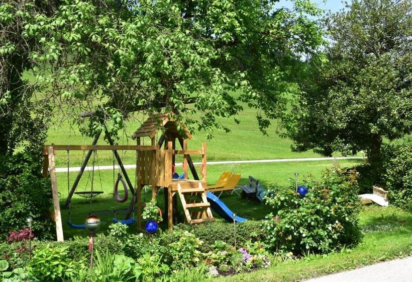 Отель Bauernhof Grubinger