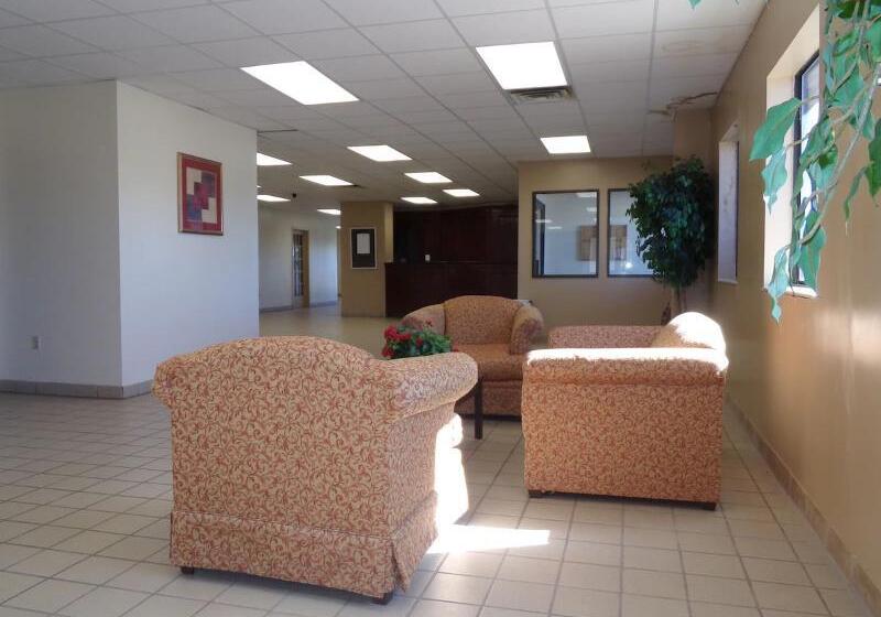 فندق Regency Inn & Suites