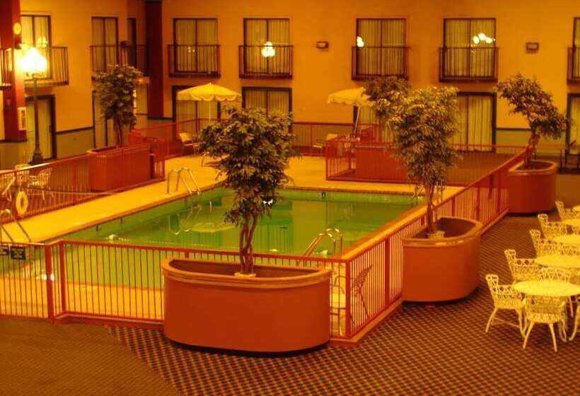 فندق Regency Inn & Suites