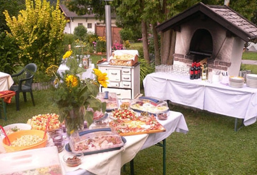 هتل Gästehaus Hackl