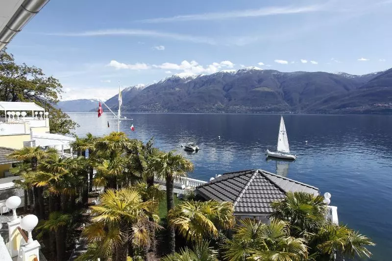 ホテル Yachtsport Resort Lago Maggiore