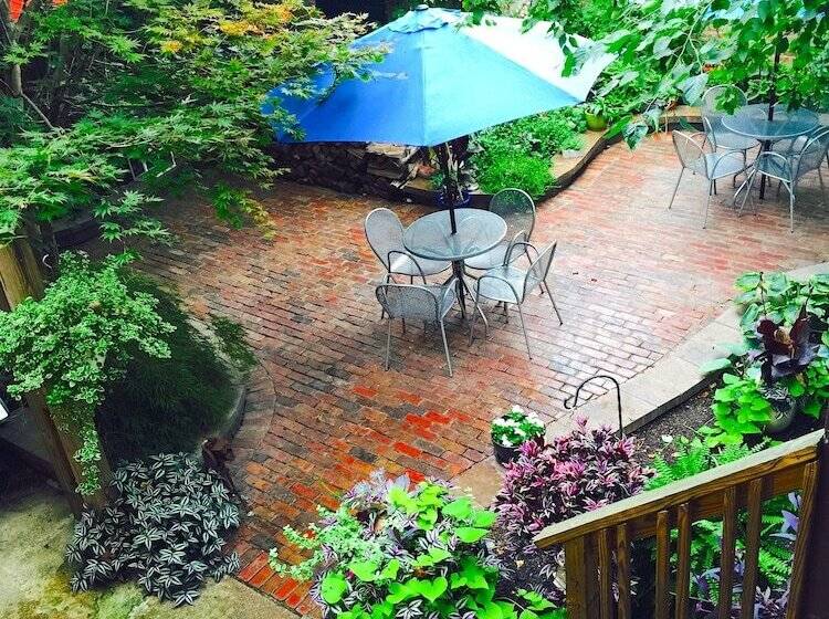 בית מלון כפרי House 5863 Chicago S Premier Bed And Breakfast