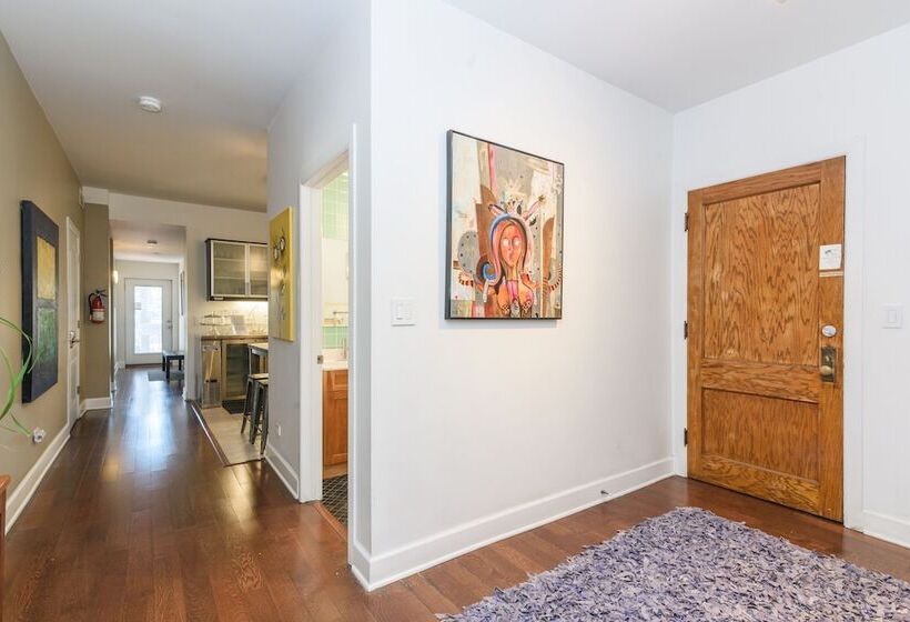 בית מלון כפרי House 5863 Chicago S Premier Bed And Breakfast