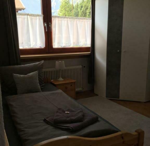 Отель Pension Praxmarer