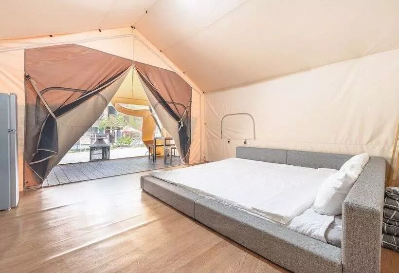 Yangpyeong Flower Caravan Pension