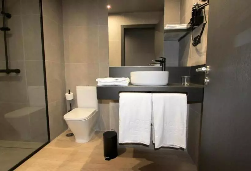 ホテル LIVVO La Escarlata